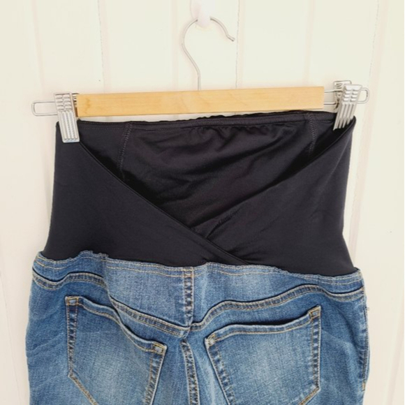 Isabel Maternity Size 2 Distressed Jeggings - Picture 5 of 8